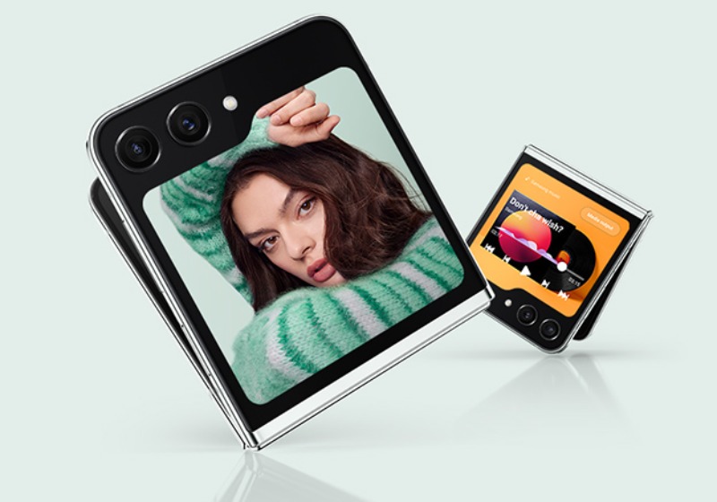 Samsung galaxy z flip ad.